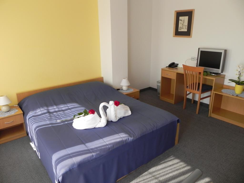Motel Majolka 프루이 객실 사진